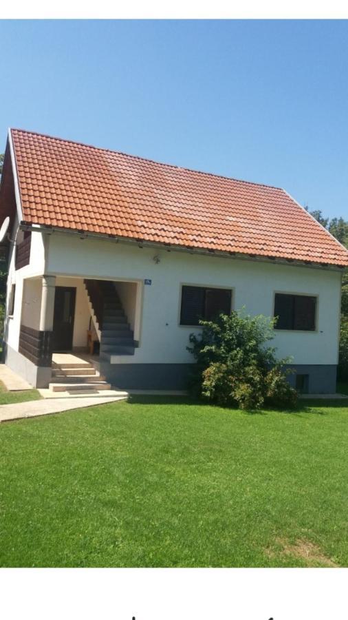 Апартаменти Apartman Filip Смолянаць Екстер'єр фото