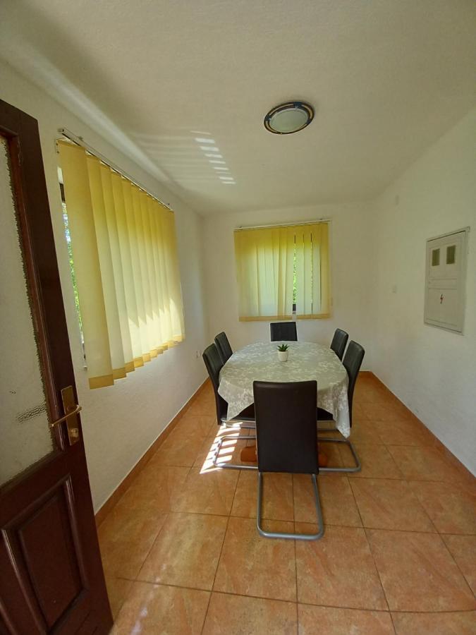 Апартаменти Apartman Filip Смолянаць Екстер'єр фото