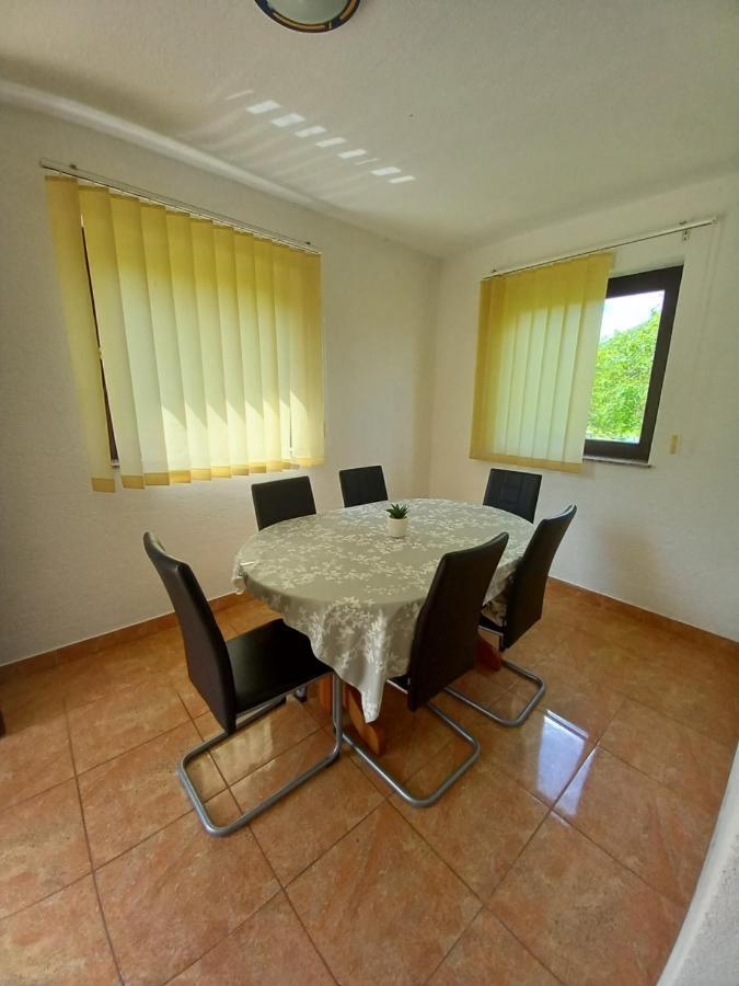 Апартаменти Apartman Filip Смолянаць Екстер'єр фото