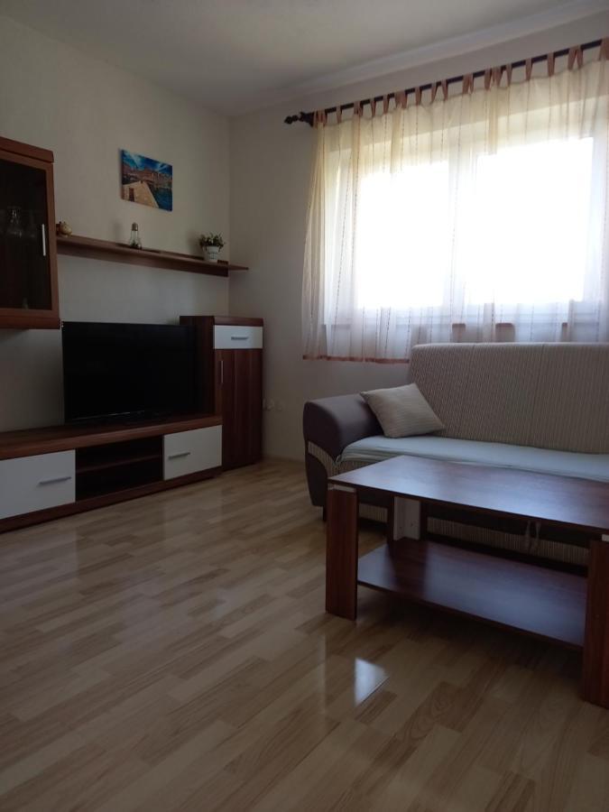 Апартаменти Apartman Filip Смолянаць Екстер'єр фото